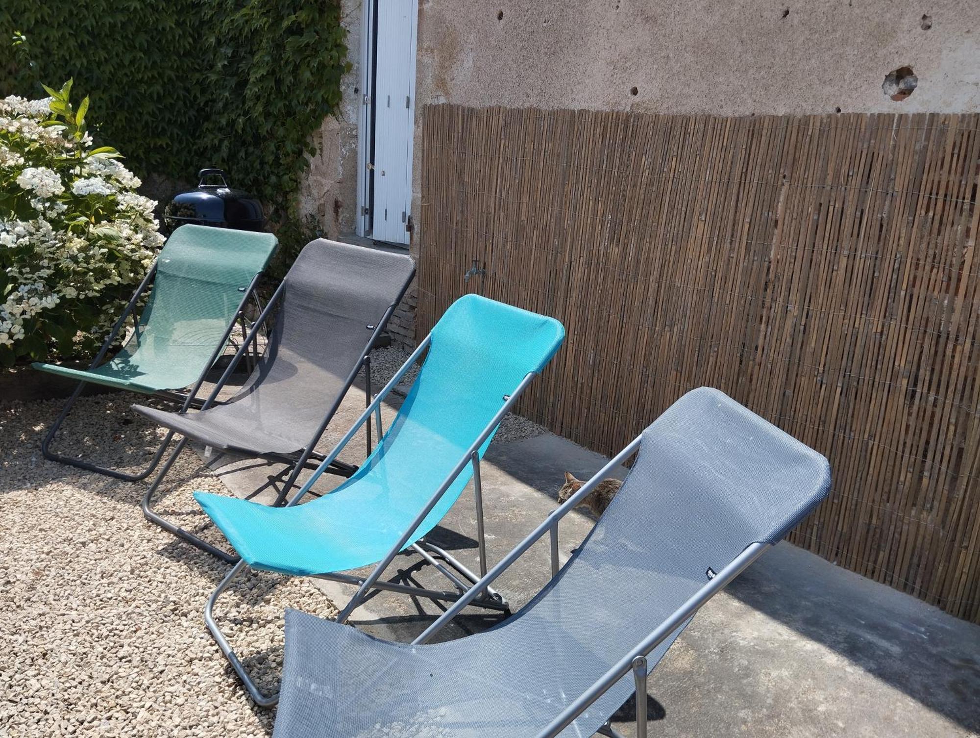 Maison Au Calme Avec Vue Etang Clesse  Buitenkant foto